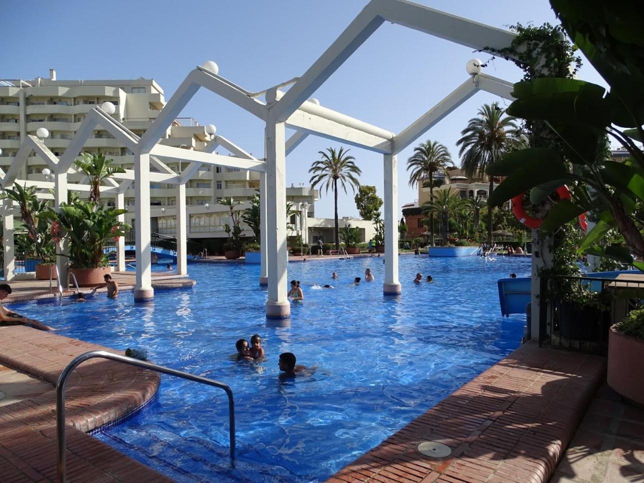 Benalmadena Front Line Sea View 1 Bedroom Large Apartment Екстериор снимка